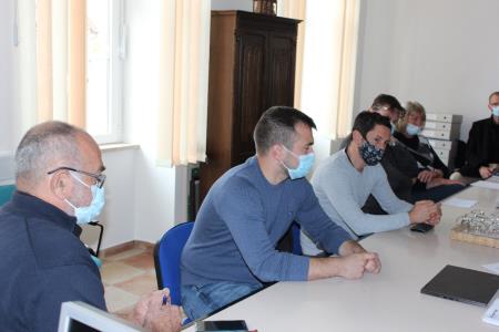 UVEDBA V DELO ZA GRADNJO ŠPORTNE DVORANE BOVEC 4